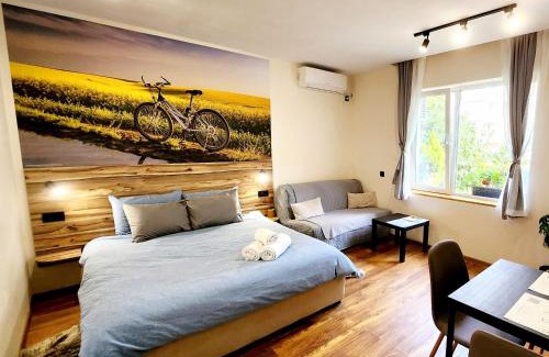 Ruse Center Apartment | Malavi TN1 top center studio Ruse