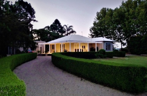 Balmoral Ridge House | Maleny Secret. Glorious Location, Luxury Accommodation