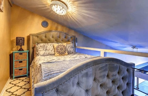 Calabasas Cottage | Malibu Canyon Guest House in Perfect Location with Majestic Views