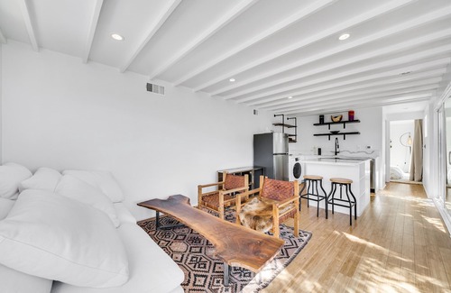 Malibu House | Malibu Coastal Corral Canyon Home
