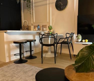 Zamosc Apartment | Malinowy Apartament