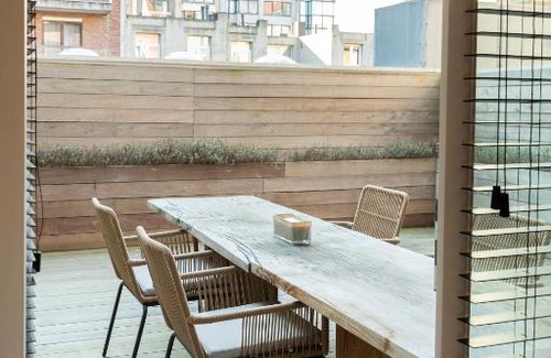 Knokke Apartment | Malou's Cosy Getaway - beautiful 30m terrace - central location - 5' min walk to beach - free parking