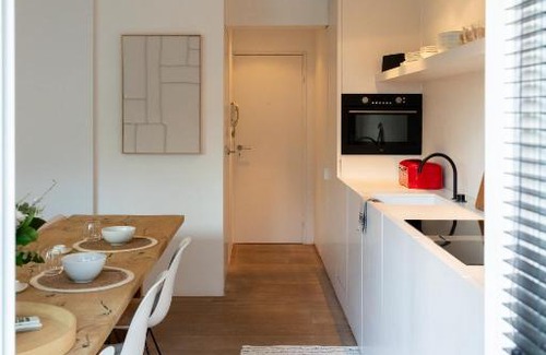 Knokke Apartment | Malou's Cosy Getaway - beautiful 30m terrace - central location - 5' min walk to beach - free parking