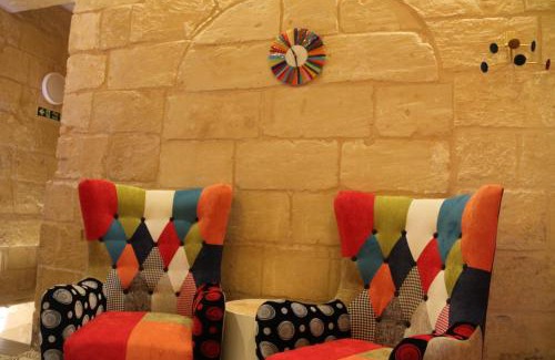 Floriana Apartment | Malta's Naughtiest Cabaret