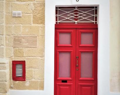 Floriana Apartment | Malta's Naughtiest Cabaret