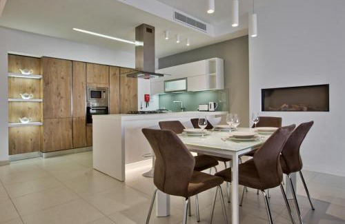 Mellieħa Heights Apartment | Malta's stylish holiday home in Mellieha