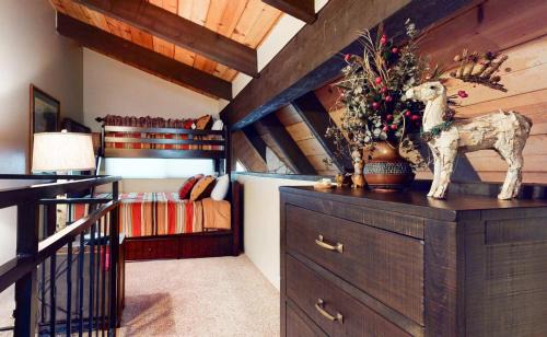 Mammoth Lakes House | Mammoth View Villas - Near Hike & Bike Trails