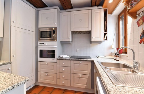 Kaysersberg-Vignoble House | Manala *, Alsatian house for 7 to 9 people in Kaysersberg - 3 bedrooms, 2 bathrooms, veranda