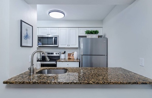Cypress Lake Apartment | Manatee Condo Fort Myers