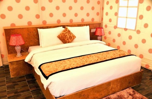 Kanoi Hotel | Manbha Camps And Resorts