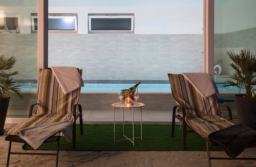 Tribalj Villa | Manea House - Four Bedroom with Swimming Pool