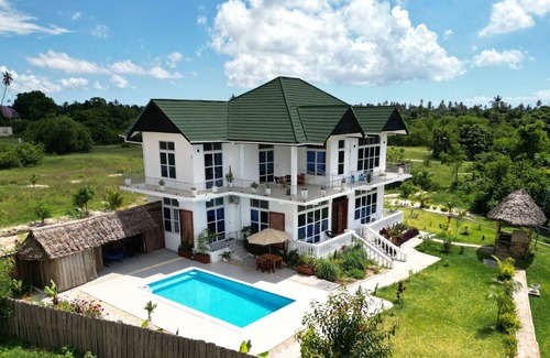 Kama Apartment | Maneri Villa - First (Ground Floor) Apartment.