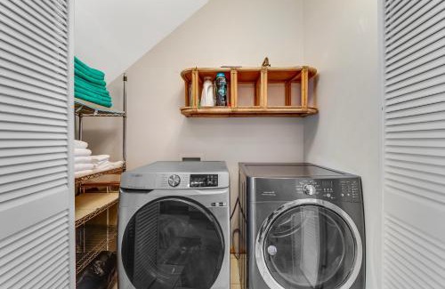 Honaunau-Napoopoo House | Manini Beachfront Getaway