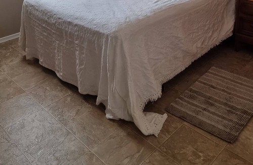 Manitou Beach House | Manitou Beach House, family and pet friendly accomodation