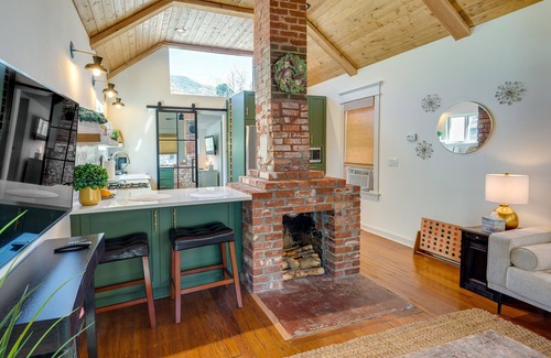 Manitou Springs Cottage | Manitou Springs Cottage Near Rainbow Falls!