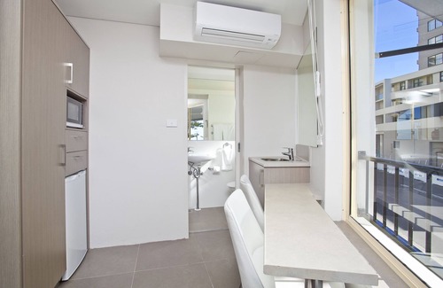 Manly Hotel | Manly Paradise Motel & Apartments