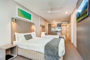 Manly Hotel | Manly Paradise Motel & Apartments