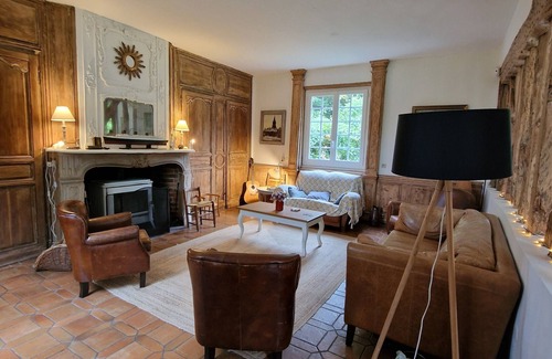 Caorches-St-Nicolas House | Manoir Familial & Chaleureux