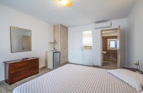 Tourlos Apartment | Manolia View Mykonos