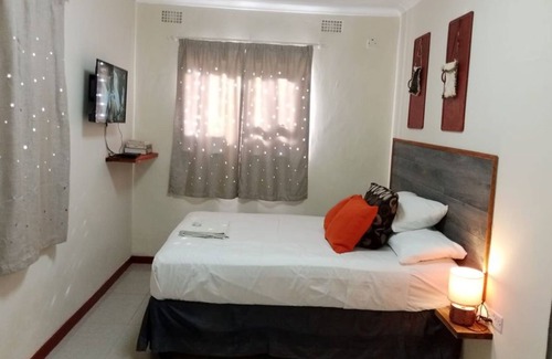 Lilongwe Bed & Breakfast | MANOLO