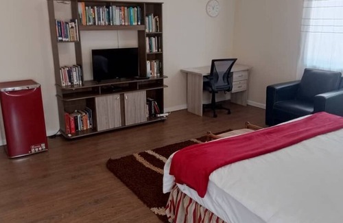 Lilongwe Bed & Breakfast | MANOLO