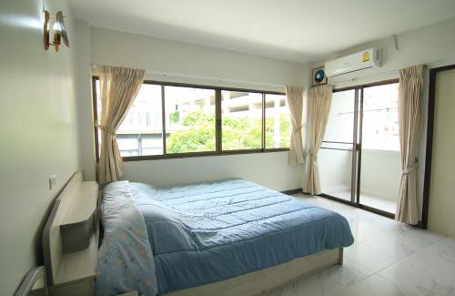Pathumwan Apartment | Manoo House H