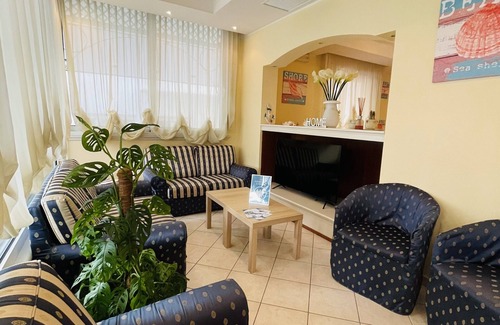 Riccione Hotel | Mansarda Cannes