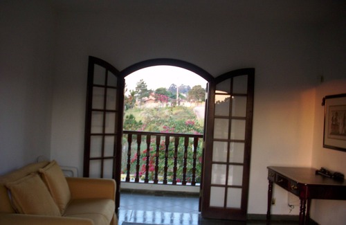 Mairinque House | Mansion in cond. closed with swimming pool, soccer field and a view of green area