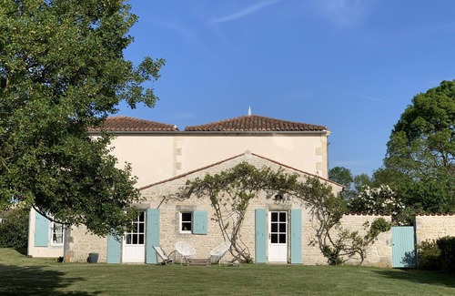 Le Gue-d'Allere House | Mansion - Le Gué d'Alleré