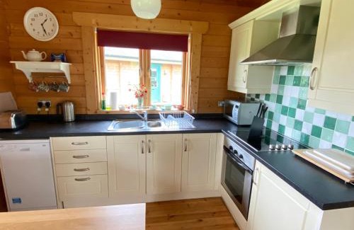 South Cerney Ski Chalet | Maple, Lake Pochard 1