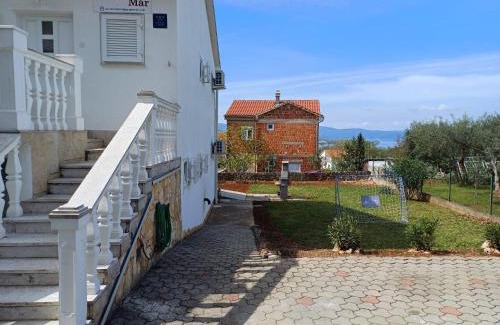 Malinska-Dubasnica Apartment | Mar&Mar