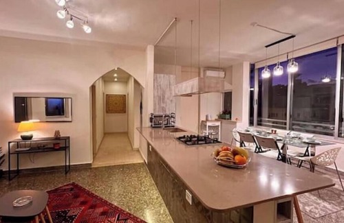 Mar Mikhael House | Mar Mikhael - The Penthouse - 24/7 Electricity
