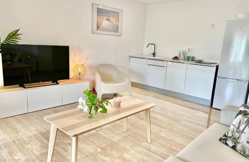 Orient Bay House | Maracuja 8, Orient Bay village, walkable beach at 100m