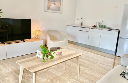 Orient Bay Condo | Maracuja 9, Orient Bay village, walkable beach at 100m