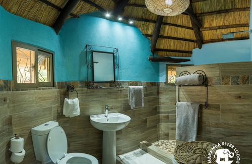 Livingstone Cabin | Maramba River Lodge