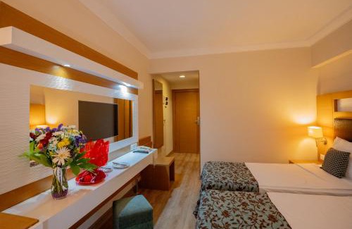 Kusadasi Hotel | Marbel Hotel by PalmWings