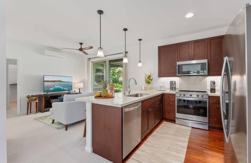 Makaha Valley House | @ Marbella Lane - Pōmaika'i Ocean Love Nest