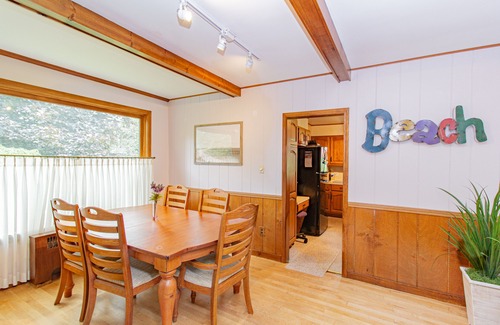 Manistee House | ⚓️Marcell's Mainstay ⚓️ Beach Retreat Blocks From Downtown