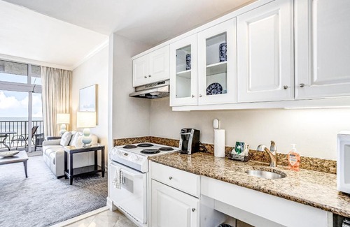 Marco Island House | Marco Beach Ocean Resort III