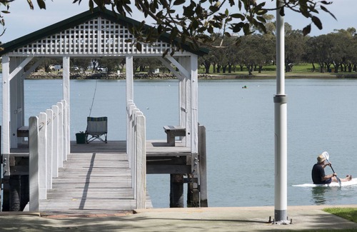 Mandurah Apartment | Marco Polo - Exclusive Escapes. Luxury 3 bed penthouse on Mandurah foreshore with pool, spa & gym.