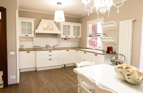 Termini Imerese Apartment | Marconi House - Appartamento in zona centrale 2-Bedr a Termini Imerese