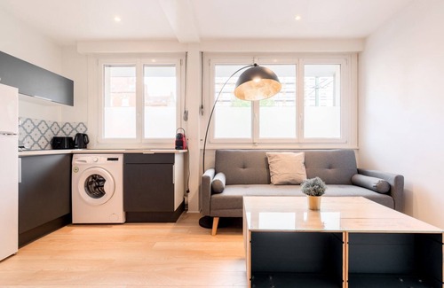 Saint-Maurice Pellevoisin Apartment | Marcq en Baroeul - Beautiful and bright apartment!