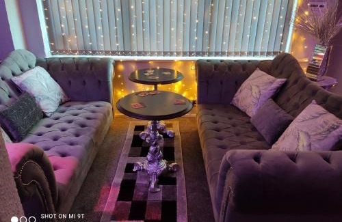 North Shore Bed & Breakfast | Mardi Gras Hotel