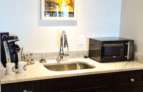 East Biloxi Hotel | Margaritaville Resort Biloxi