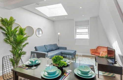 Margate Apartment | Margate Getaway: Two-Bedroom, 4 guest
