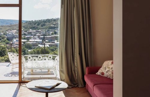 Avlabari Hotel | Margot Old Tbilisi