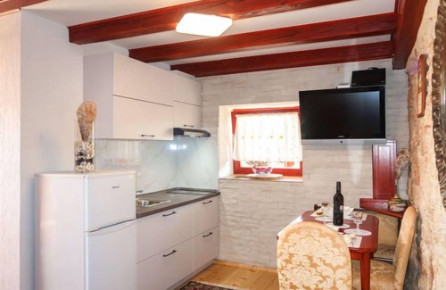 Polje House | Maria (MLK171) by Interhome