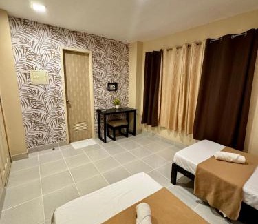 Puerto Princesa City Centre Hotel | Marianne Home Inn - PPC