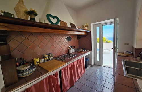 Le Forna Apartment | Maridea Ponza, La Sirenetta.Detached villa with fantastic sea view