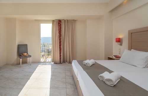 Agios Dimitrios Resort | Marilena Hotel